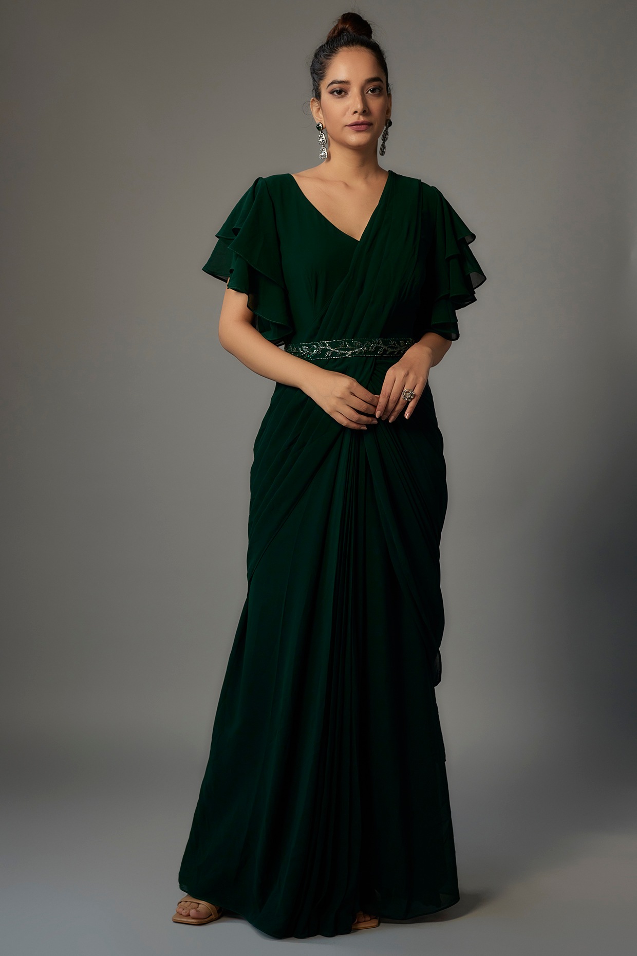 G2049, Bottle Green Ruffled Maternity Shoot Trail Gown (ALL) – Style Icon  www.dressrent.in